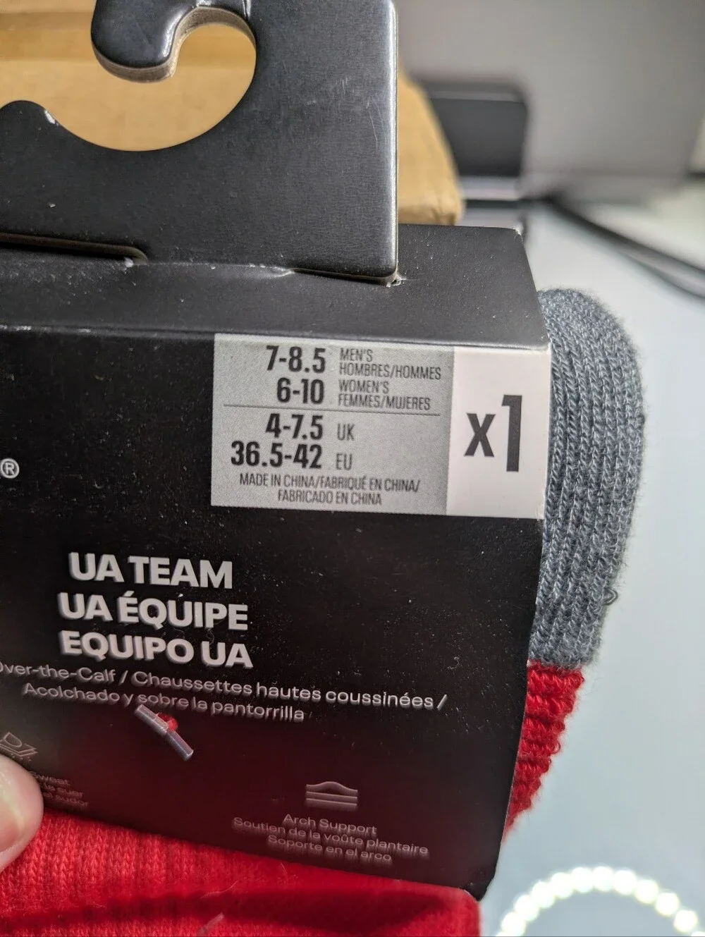 Under Armour UA Team Over-The-Calf Socks Red Black Men 7-8.5 Women 6-10 Size M